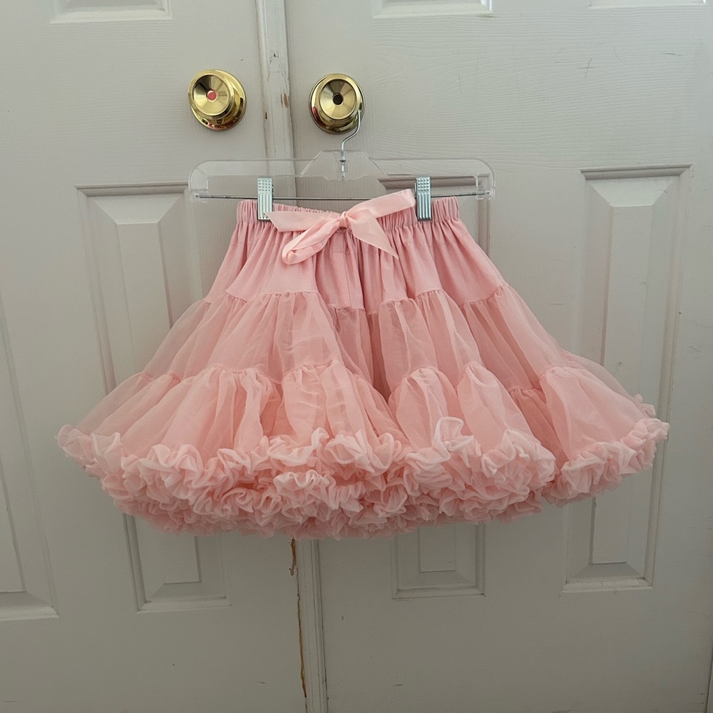 Angel’s face tutu rose pink size x-large 10-12 years light pink ballet fluffy